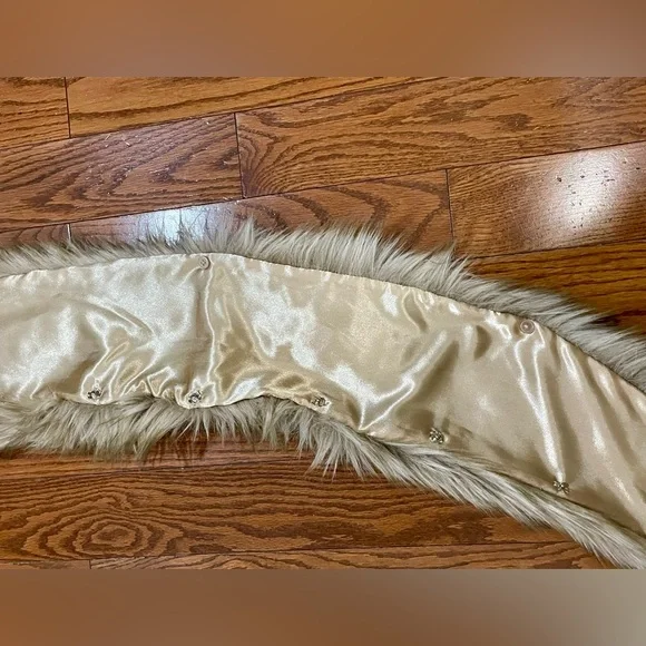 Express size small tan belted wrap sweater with fur collar - Picture 8 of 9